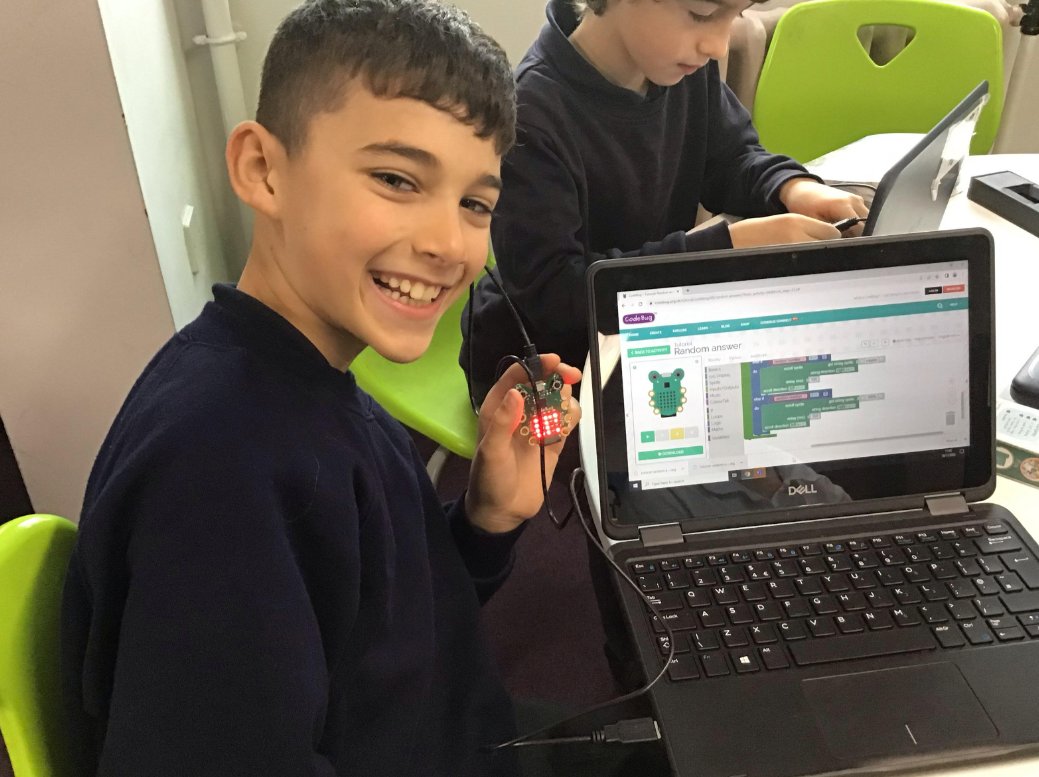 GCA_learning's tweet photo. Our Year 5 pupils have been programming @_codebug to become a magic fortune teller (similar to a magic 8 ball!) #GCAcomputing #codebug https://t.co/fjnib4XJjV