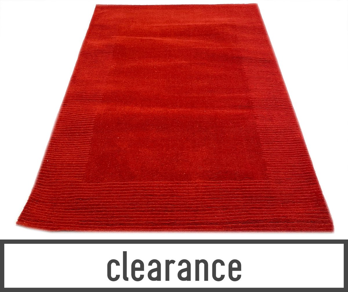 funkyrugs's tweet photo. 85% off our Red Mist Rug! | A hand loomed rug with Pure Wool | For more great deals check out https://t.co/K0iJHFFV13 | With #Free UK Delivery.

#rugs #funkyrugs #sale #clearance #handloomed #woolrug #clearancerug https://t.co/NXsDlozvGu