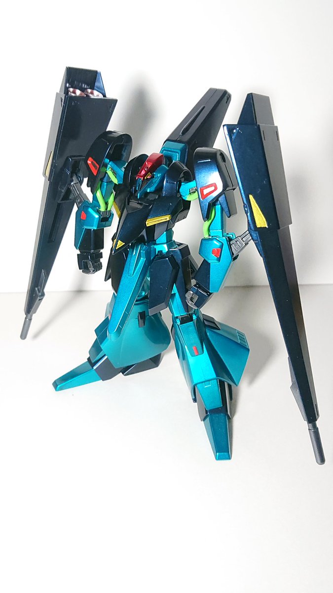80t7833d's tweet photo. うおーギャプラン完成じゃシール一切使わず色分け塗装した。めっちゃ格好良すぎだろ。
色SHOW UPの「ONE DROP KANDY」ラムネ。ガイアノーツ「プリズムブルーブラック」 https://t.co/WPxi788C5B