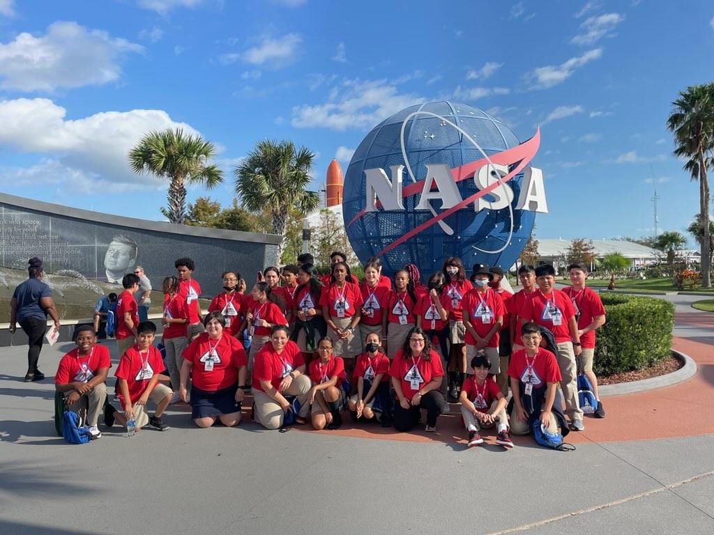 stmartinacademy's tweet photo. "This is your moment... You have earned your place in history. You are part of a first. We are all part of sharing something very special... The first launch of Artemis.β
-Charlie Blackwell Thompson
#students2launch #stem #space #stemeducation #NASA https://t.co/kU5xTon3bv