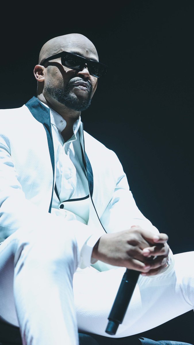 vincecorly's tweet photo. Bercy de dingue!!! Merci @rohff https://t.co/JL89DEKnNy