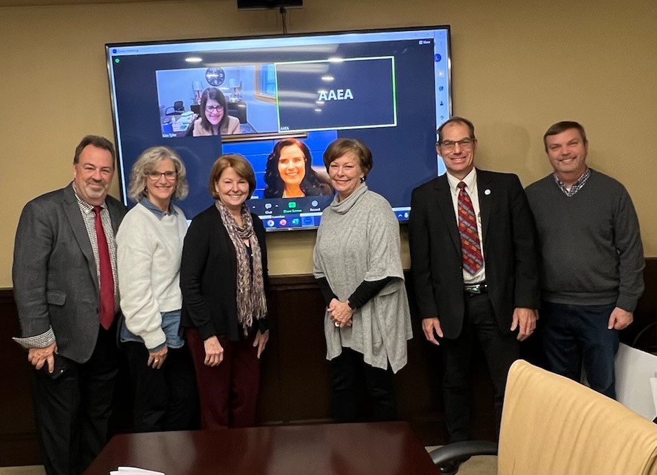 MCIE’s Carol Quirk, meeting with the Arkansas state team to promote “Inclusive Principal Leadership” through a variety of means: developing a state toolkit for different audiences, statewide professional learning and information sharing, 1/2