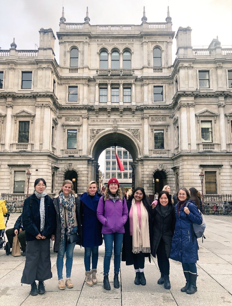 .@KingsNRG outing to see the sites of London with our guests from @ncysur_epi @UWaterlooSPHS @TianzeSun @gigivu9 @MelisSelamoglu @lilydavidson0 @AnnDMcNeill @Katie1East