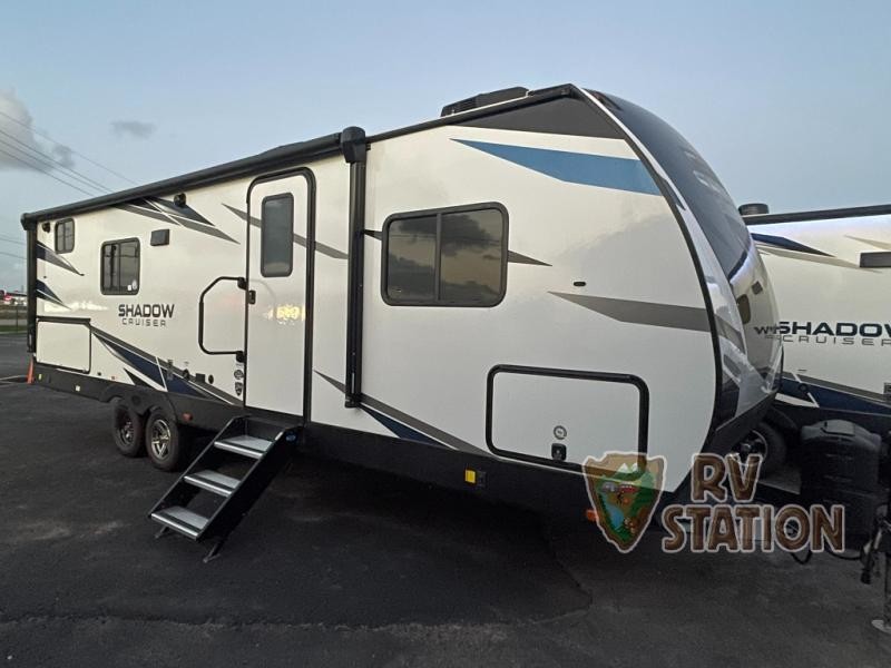 RVStationKaty's tweet photo. The world is your oyster, the perfect time to explore is NOW! Seek adventure in this New 2022 Cruiser Shadow Cruiser 277BHS. ➡️ https://t.co/WPMgPxGrnS
#RV #ShadowCruiser #TravelTrailer #CamperLife #OptOutside #Explore #Adventure #HomeOnTheRoad #goRVing #CampBetter #RVing https://t.co/HGMuyVgDs3