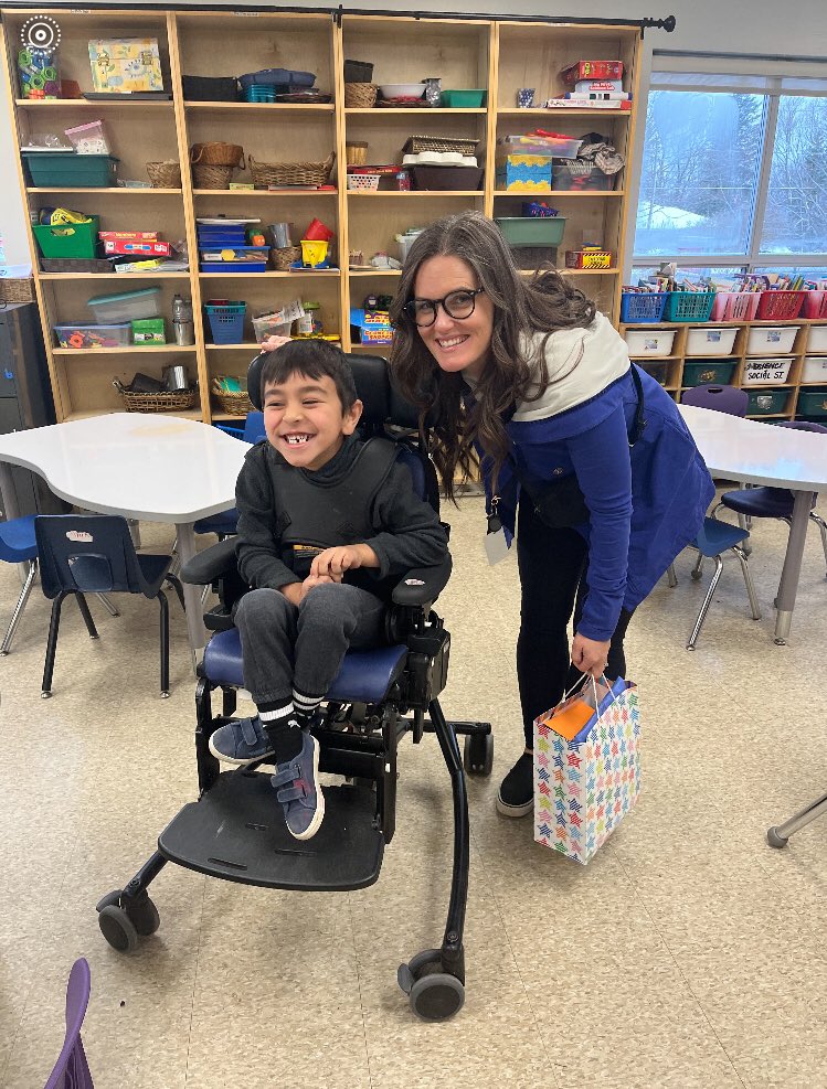 MariaHarveyTL1's tweet photo. We want to say thank you to Ms. Kirkton &amp; Ms. Lynch &amp; let them know how much we value their dedication to the Ss and staff @Kedron_PS on EA Appreciation Day! You are awesome educators! https://t.co/gp069auWkn