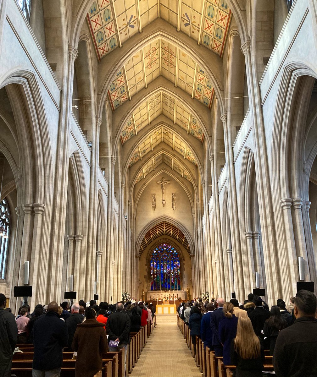 Our 30th anniversary celebratory Mass has started, we’d like to thank everyone, past and present for joining us today! <a href="/StGeorgesCath/">St George's Cathedral, Southwark</a> #ctksuccess