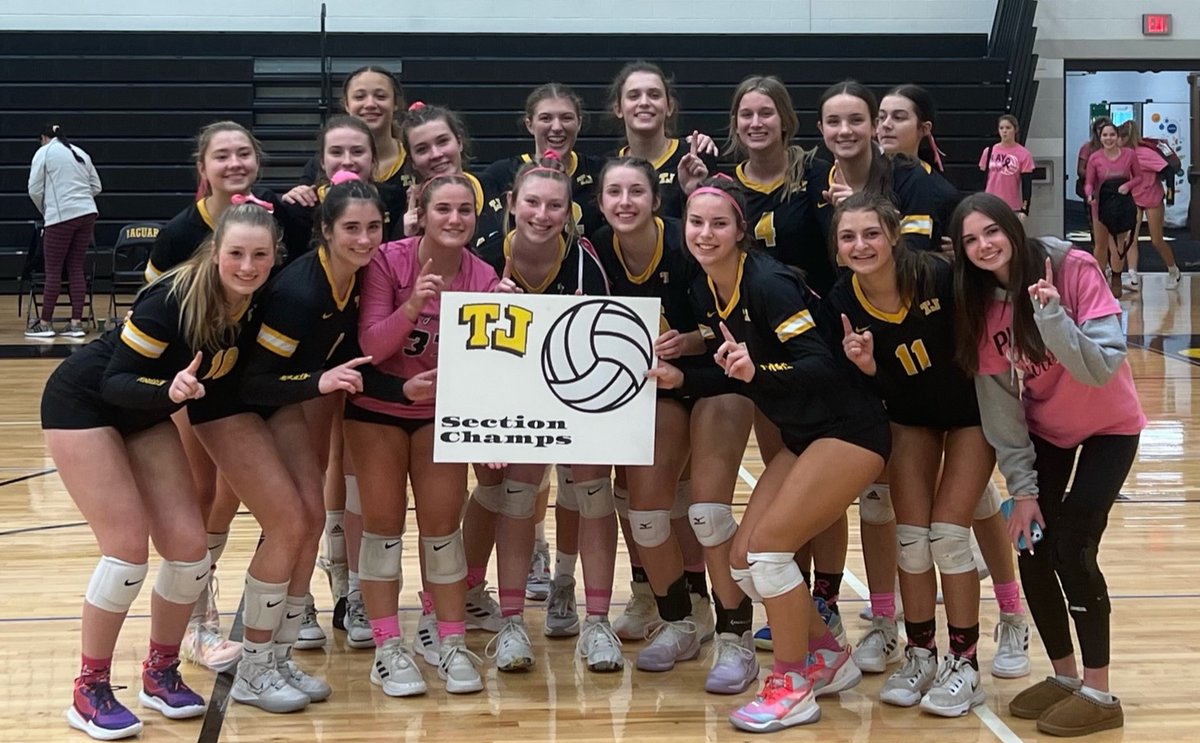wjhsd's tweet photo. Congratulations to @tjgirlsvb on a historic season!
- 19-3 record; 14-0 in Section
- Section Champions
- #WPIAL Semifinals
- #PIAA Semifinals for first time in #TJ team history. 

Thank you, good luck and continued success to the seniors!! #WJHSD #WErTJ https://t.co/ojeRQOg6Kv