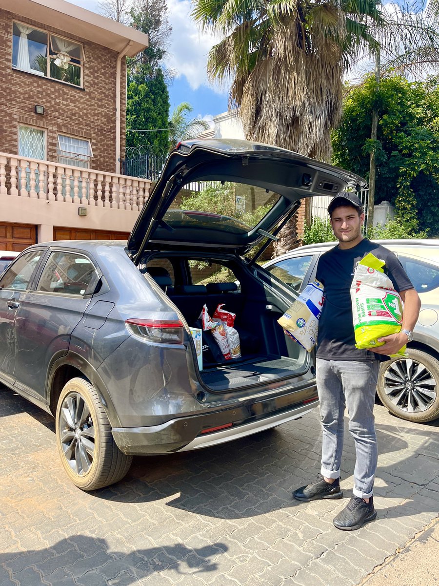 HondaSA's tweet photo. Our #DriveForADifference #HondaExperience ended off at New BeginningZ Baby Haven, where #HondaSA donated various items to babies, toddlers and children in need. We would like to thank the hard-working ladies at New BeginningZ for their dedication. https://t.co/xZyN1S7cKu