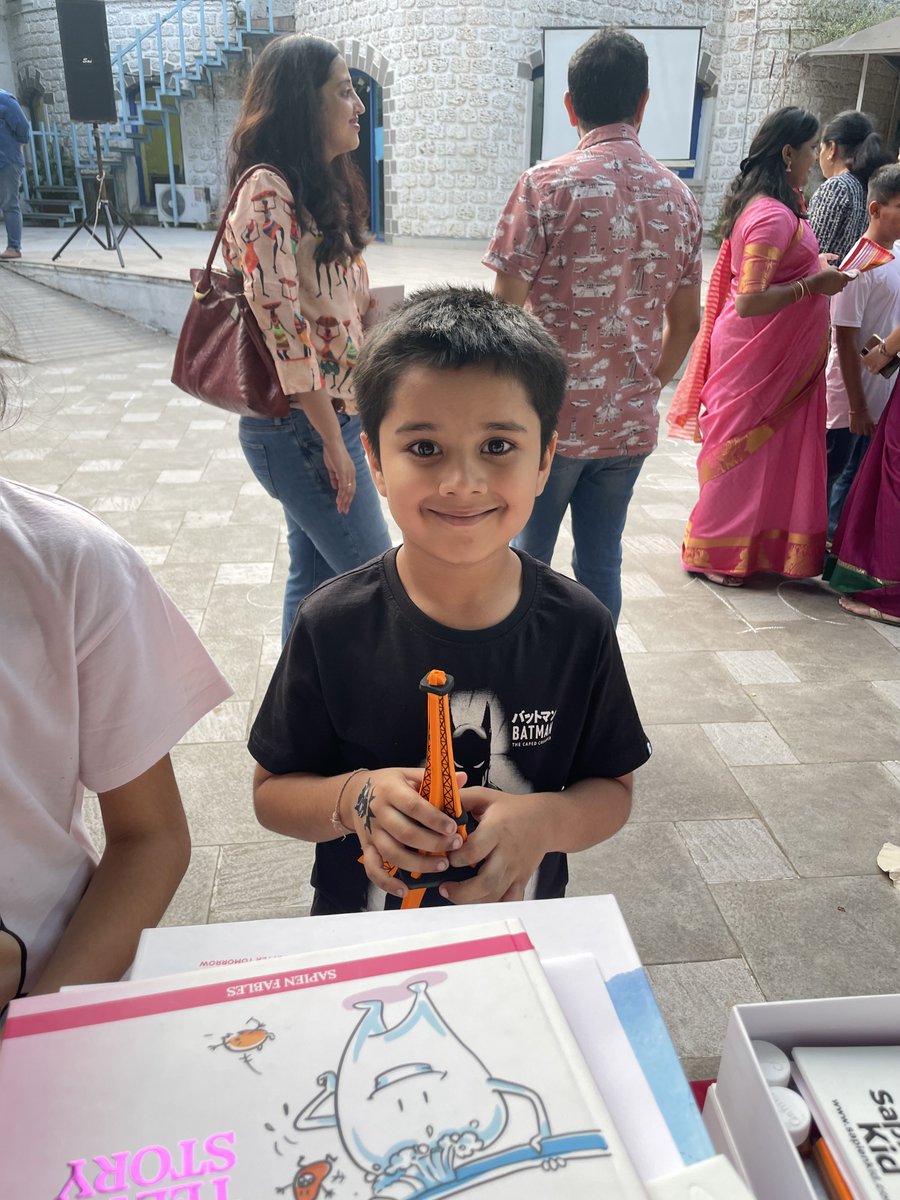 SapienKid's tweet photo. We recently did a fun activity in the Wonder school where the kids and the parents got an opportunity to interact with us and learn more about our products.
Learn more about our products on the website.
#SapienKid #Parents #Parenting #MillennialParents #SchoolEvent https://t.co/Z0hhZG8BYx