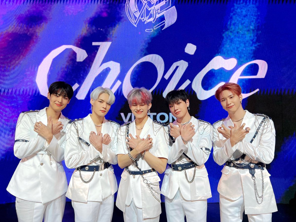 artnujes's tweet photo. victondiscography
victondebut
victondancing
victondashing
victondimples
victondazzling
victondashing
victondancer 
victondream
victondorm
victondelight
victondiamond
victondimple
victondarling
victondear
victondelicate https://t.co/5gDDKqp37g