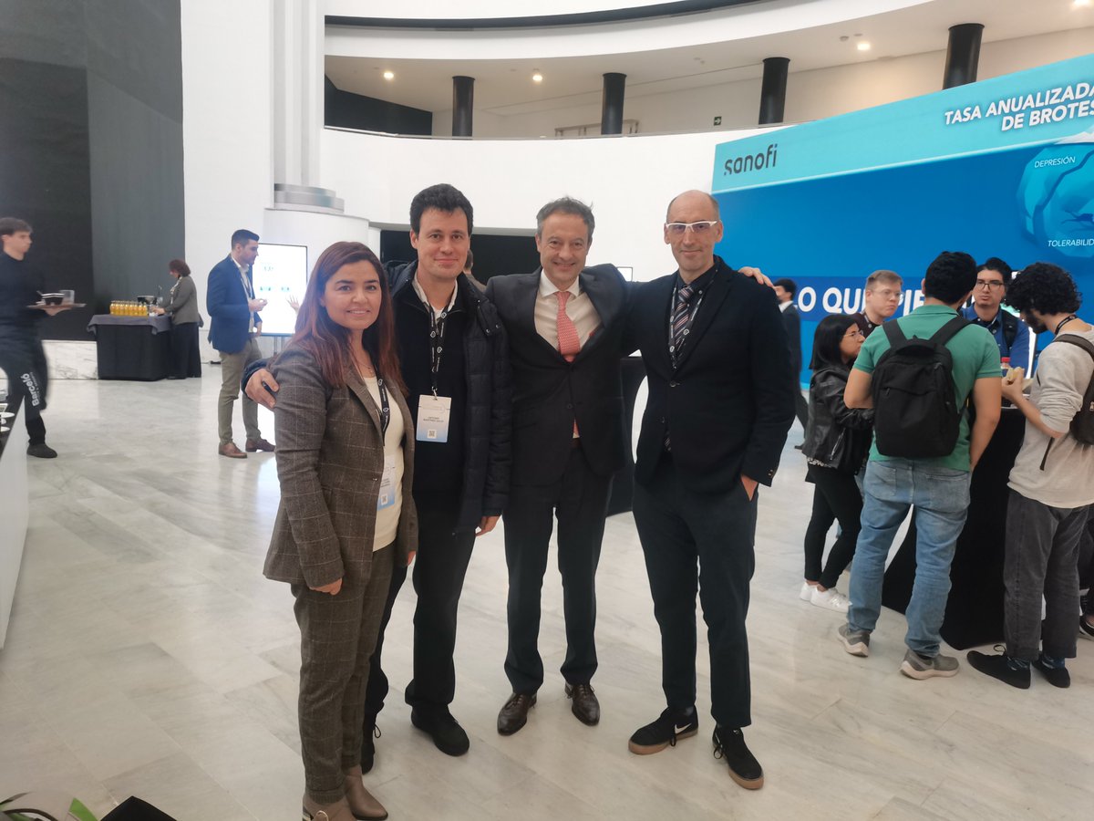 anadtcomba's tweet photo. Ha concluido el seminario de Encefalopatia Traumatica en el deporte #RASEN22, en la que #AEMEF ha podido participar. Doy las gracias por la invitación y este será un inicio de colaboración entre ambas sociedades👌. https://t.co/kj0PETsQhz