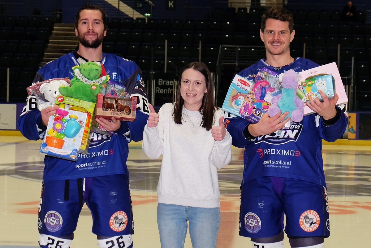 ClanIHC's tweet image. 🧸 | With Christmas just over a month away, we have teamed-up with the @ClanOSC to organise a Christmas toy collection for THIS SATURDAY's home game 🆚 @covblazehockey 🐲

In aid of Renfrewshire Toy Bank 💜

➡️🌐 bit.ly/3X5YKgw
