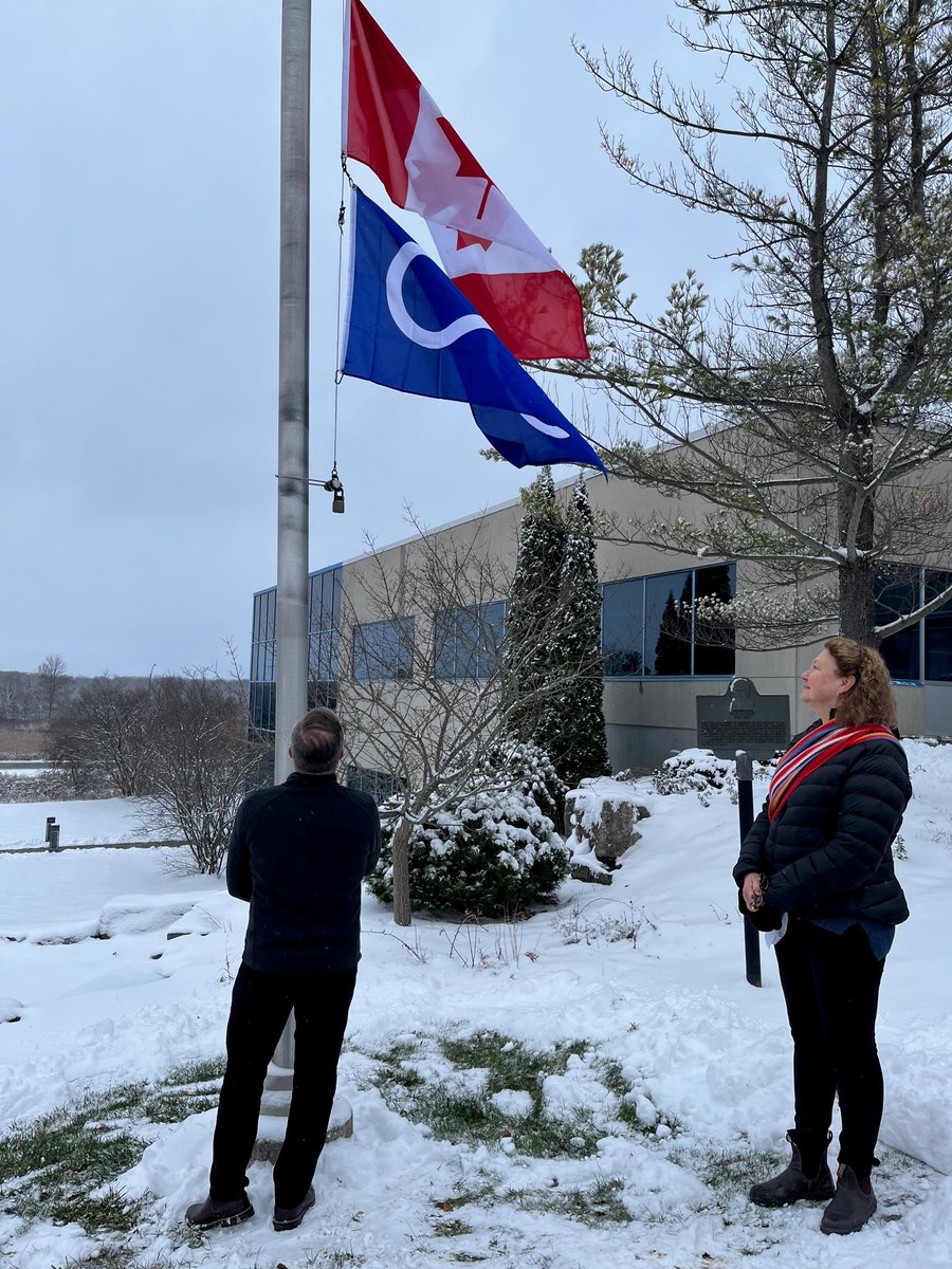 Joined by Gayelyn Heffernan from The Métis Nation of Ontario (MNO) Peterborough and District Wapiti Métis Council (PDWMC), KPR raised the Métis flag at the Education Centre in honour of Louis Riel Day.