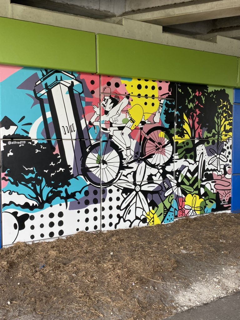 AlfredoBarranco's tweet photo. Un proyecto de bicicleta, en el lugar preciso #biketraill #bike #roadbike #traill #love #FolloMe Alfred119 en #instagram #lifestyle https://t.co/T53FSbA9qJ