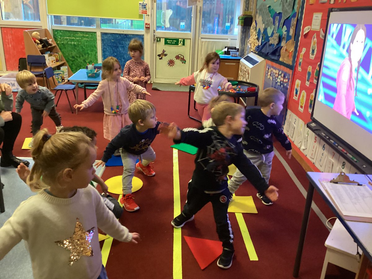 PenlW's tweet photo. @PenllergaerP Well-being Wednesday, the children in Wraparound experienced a Cosmic Yoga session 🙏🏻 They all followed the instructions and had great fun while doing some great body movements. Well done boys and girls 👍@PenlW https://t.co/qqd8B8ICJq