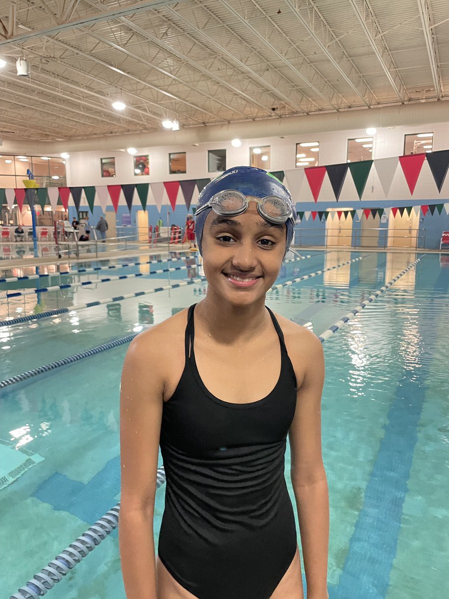 AcademyBullets's tweet photo. 💥Boom💥 𝐒𝐚𝐧𝐜𝐡𝐢 𝐏𝐚𝐭𝐞𝐥 crushed her 200 Free and 50 Breast at the Thanksgiving Classic last weekend!  Sanchi is a role model for the other swimmers on Silver 1.
⁣⁣
#SwimmeroftheWeek || #Bartlett || #Schaumburg https://t.co/mgcsB5iBdh