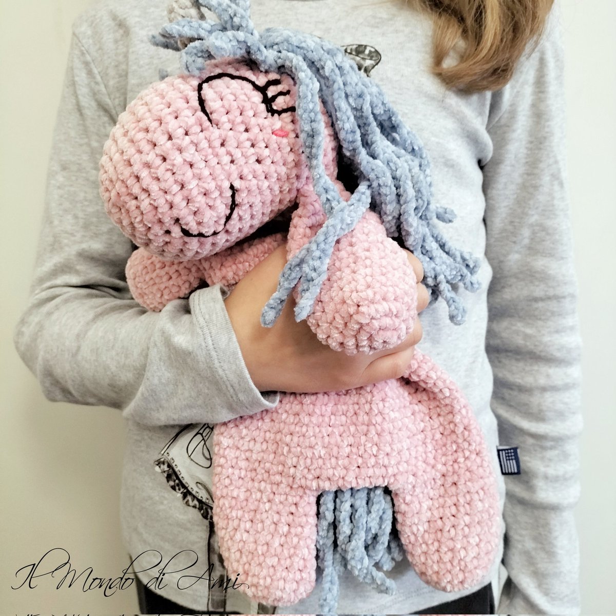 ilmondodiami's tweet photo. Unicorno doudou β€οΈ
-
#unicornlection #unicorno #unicorn #amigurumi #handmade #crochet #fattoamano #uncinetto #ganchillo #ciniglia #katiavelvetfine #fordreamersonly #originaldesign #withoutpattern #freehandmade https://t.co/tIwBCck1rb
