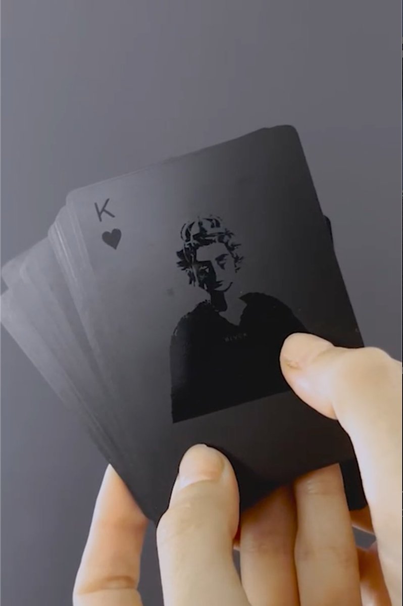 Seeing our holders posting their Genesis-Themed Playing cards on Twitter and Instagram motivates us to do more for you guys! Keeping this spirit in mind, we’re announcing a new Twitter Competition where you can win a Hoodie of your choice! 🧵