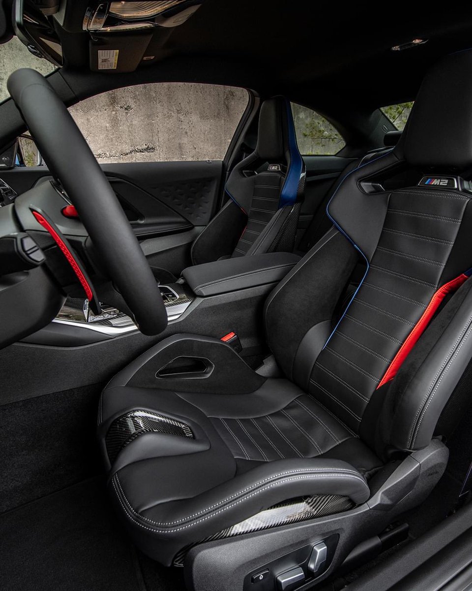 Ottos_BMW's tweet photo. Power, passion, and pure performance come together in the all-new #BMWM2. Revealed to the Canadian public for the very first time at the M 50th Anniversary Celebration, it features more horsepower and track-inspired technology than ever before. #THEM2 #WeAreM #50YearsOfM https://t.co/2AENyPF2J4