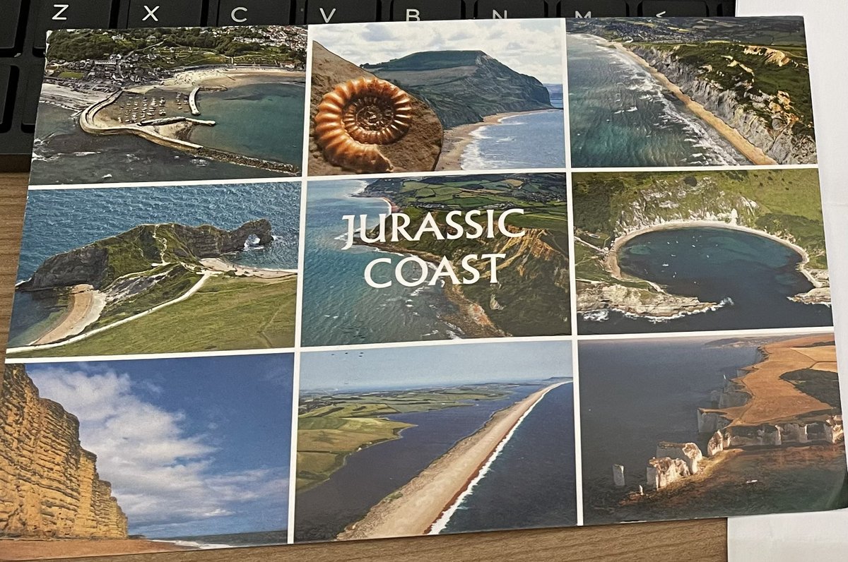 Class 3A and Mrs A were thrilled to receive this lovely postcard today from one of our kind Twitter followers. They had noticed all of our exciting work during World Science Day! 😍 Thank you. 👋 #makeadifference @ololprimary_HT #ScienceOlol