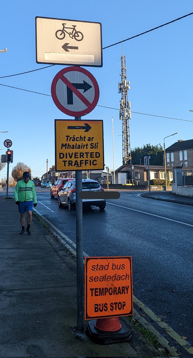 Dan_ONeill's tweet photo. With Skreen Rd in Dublin 7 closed today, the Nephin Road, Navan road junction is going to be a nightmare this evening. Especially with great signage like this..... @aaroadwatch https://t.co/g7kJ7xQYds