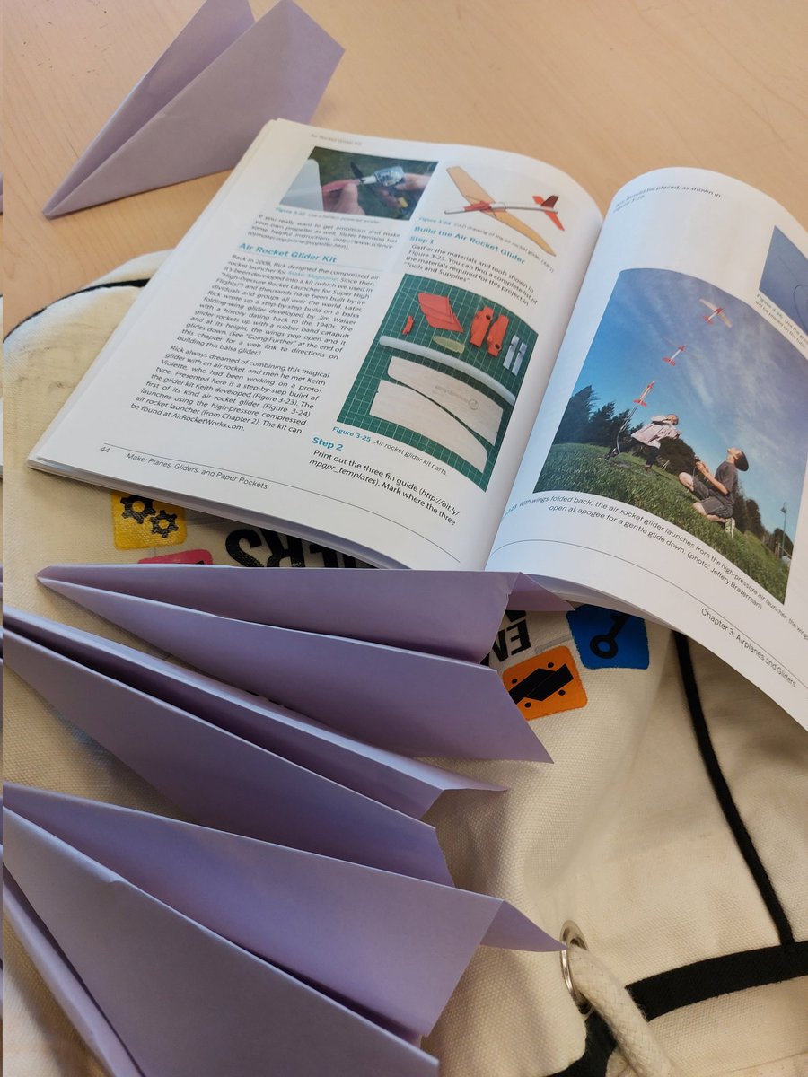MrSchuermann's tweet photo. Working alongside #PeelEML grade 6 modern learners at @RossDrive @PeelSchools to engineer paper launchers to provide consistent thrust during their journey to construct, test &amp; modfy their #STEAM #MakerEd prototype gliders 🛩 💡 https://t.co/5uCECvVdhz