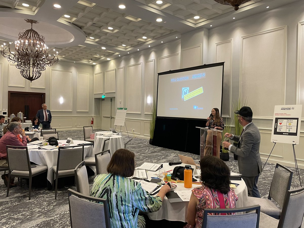 KelAlexander_'s tweet photo. @ThePattersonFdn Fellow @RachelHett22 poses the question “How do nonprofits
financially support
themselves?” @margin_mission #TPFMarginMission #EarnedIncome #TPFFellows https://t.co/4vuqEj8GaA