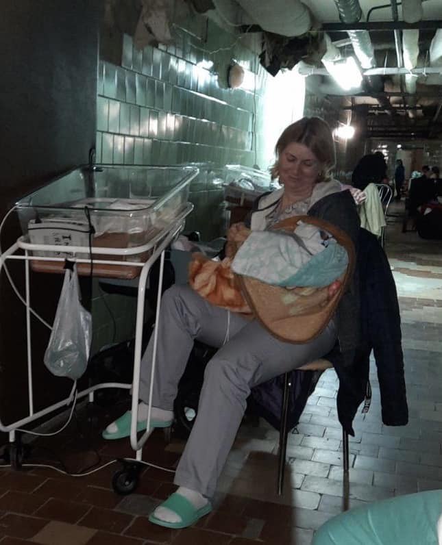 ptashky's tweet photo. А6 Як і минулі роки, ми інформуємо про передчасні пологи та розповідаємо про дітей, народжених рано. Також публікуємо історії батьків, які народили передчасно в час війни, та їхній досвід “кенгуріння” в таких умовах. #WPD22Chat https://t.co/ZYNa2xZQIN