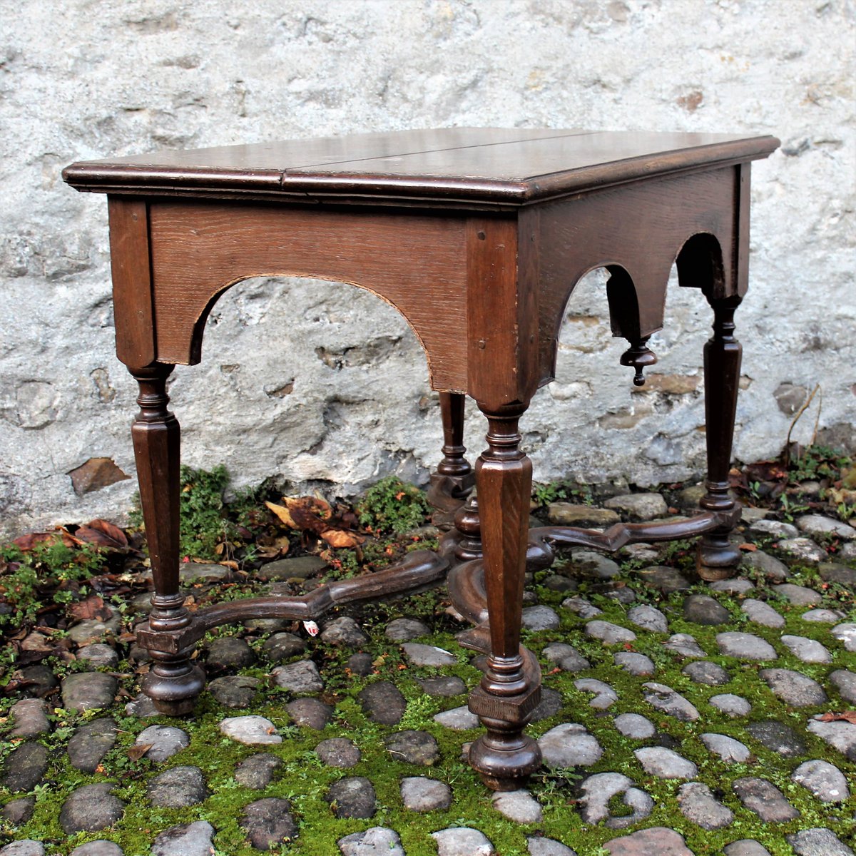One of the highlight objects in this week's newsletter from the stock of BADA member RN Myers &amp; Son, a rare William and Mary oak table.  Read the latest newsletter here! bit.ly/3O8qv44