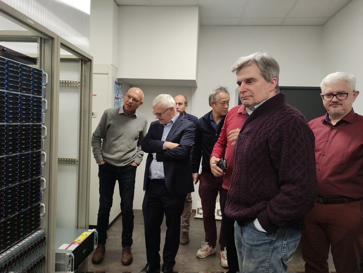jivevlbi's tweet photo. The #EuropeanVLBINetwork Consortium Board of Directors is meeting today at JIVE HQ in Dwingeloo, the Netherlands.
@mediainaf @maxplanckpress @OnsalaRymd @Metsahovi @eMERLINarray @ASTRON_NL @IGNSpain @virac_irbene @SKA_Africa @UMK_Torun @AaltoUniversity @KASI_NEWS @BKG_Bund https://t.co/bjw6e6vuth