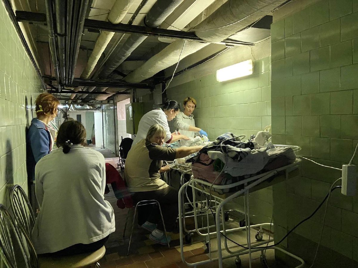 ptashky's tweet photo. A6 As in previous years, we inform about premature births and talk about children born early. We also publish the stories of parents who gave birth prematurely during the war and their experience of "kangarooing" in such conditions.#WPD22Chat https://t.co/35ZnpQ1zlw