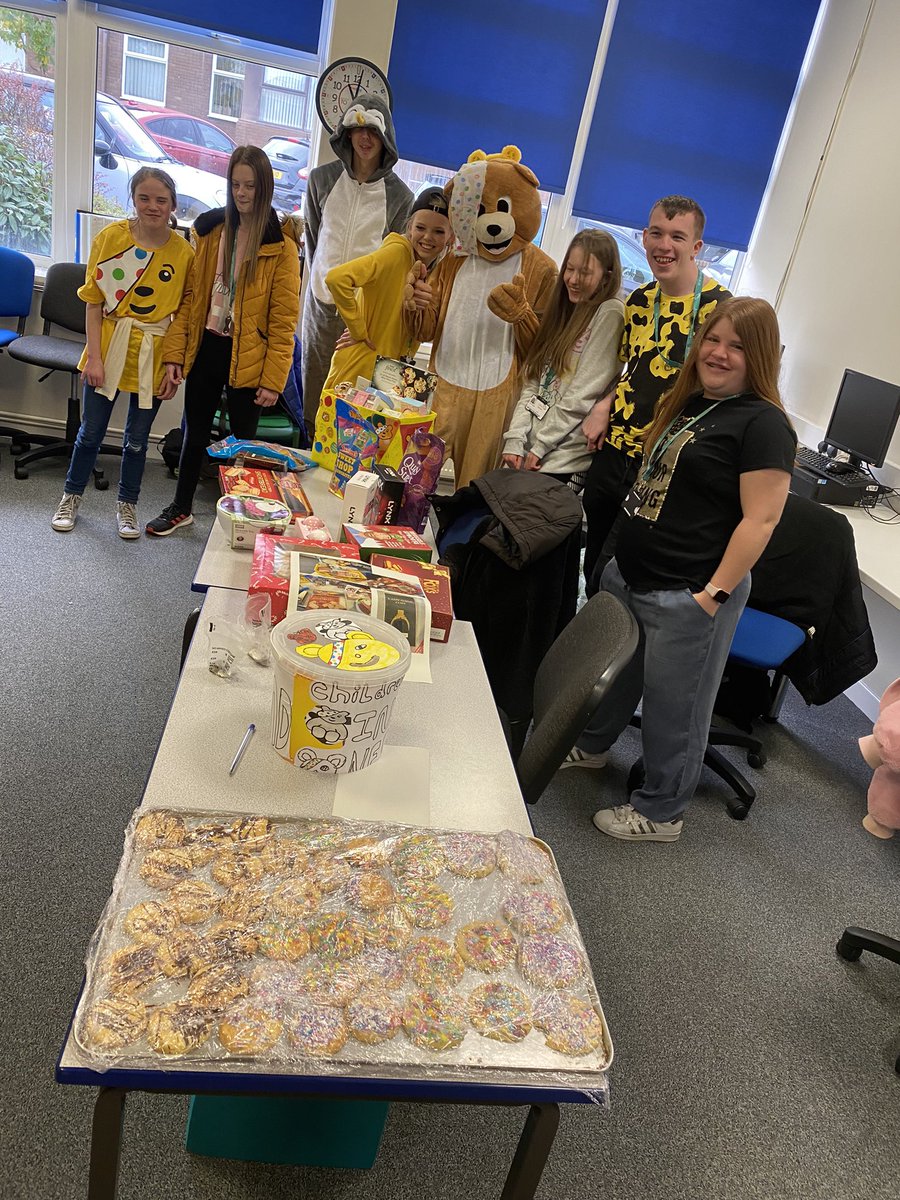 ILSBridgendColl's tweet photo. It’s Pudsey Day for Children in Need in the ILS Department today! Have your photo taken with Pusey for 50p Cookies 50p and a raffle £1 per strip. @BridgendCollege @ChiIdreninNeed https://t.co/jFx4sq6UZL