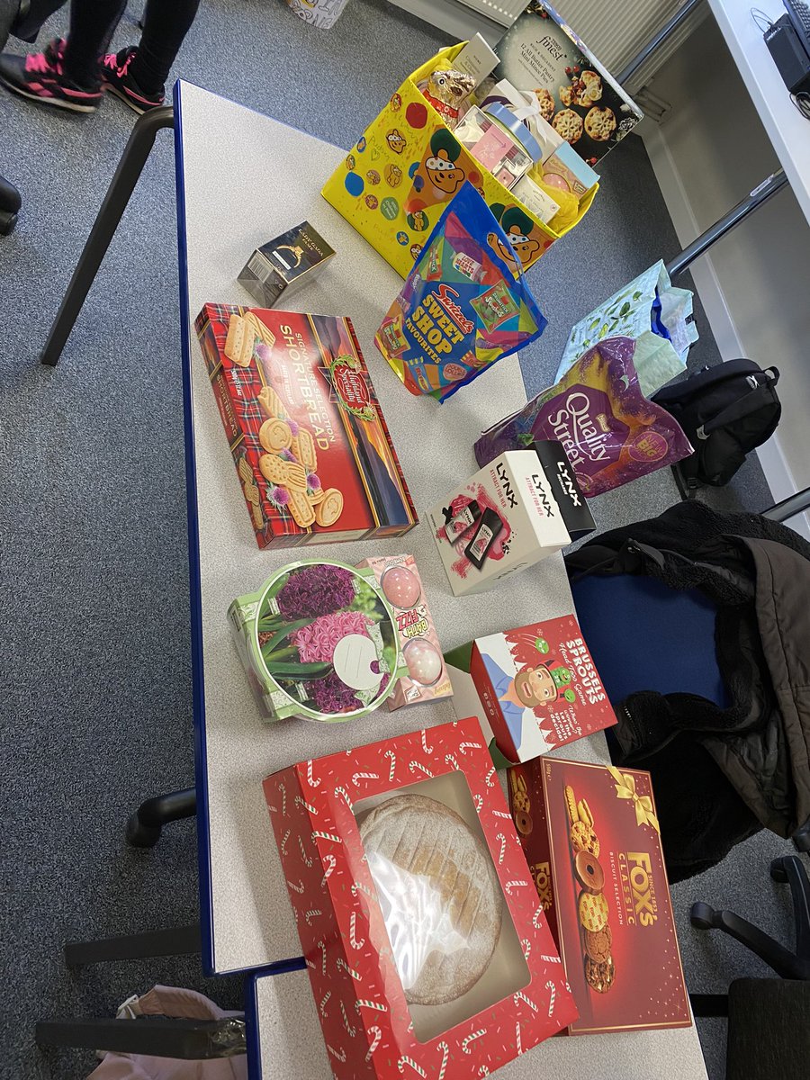 ILSBridgendColl's tweet photo. It’s Pudsey Day for Children in Need in the ILS Department today! Have your photo taken with Pusey for 50p Cookies 50p and a raffle £1 per strip. @BridgendCollege @ChiIdreninNeed https://t.co/jFx4sq6UZL
