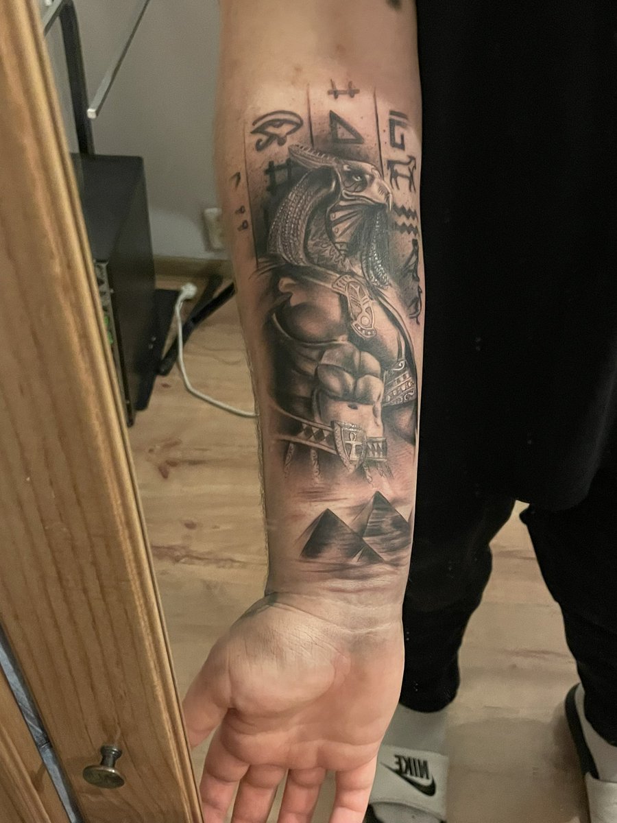 danielgit tweet media