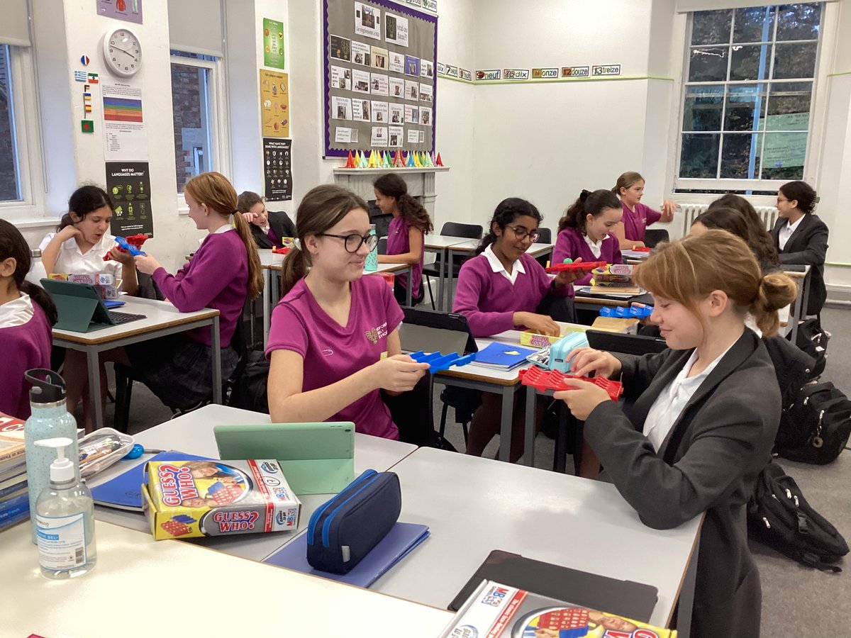 BGS_MFL's tweet photo. Year 7 French are  playing a game entirely in French to practise their new vocabulary. A fun end to the day! 🇫🇷 #lovefrench #frenchisfun https://t.co/5RUffjXhum