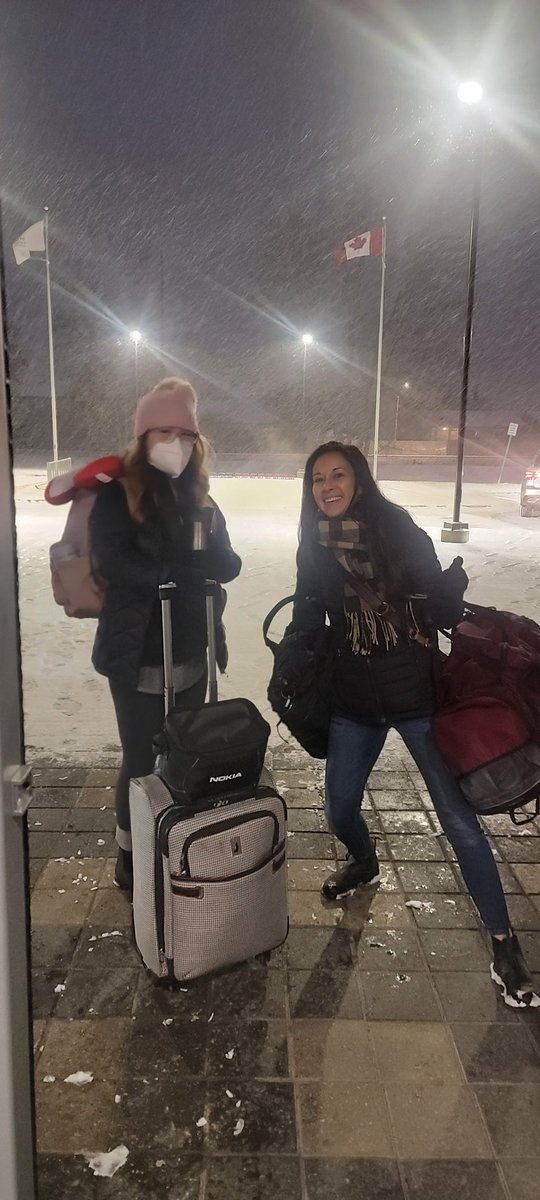ChantaleDonaghy's tweet photo. βοΈ Toronto Bound!!!! βοΈ
Let the adventure begin!!!
#artstorontofieldtrip #fieldtripsareback #ourSHHS #lovethearts #6am @SacredHeartOCSB @OttCatholicSB https://t.co/GDrsDsiE2i