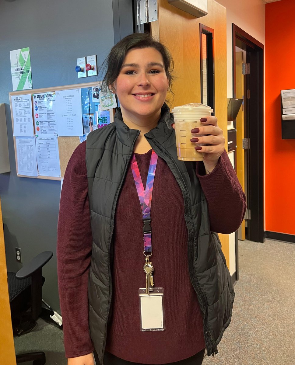 BeavertonHigh's tweet photo. This weeks #TreatoftheWeek goes to Ms. Mercado! Her treat of choice was a Starbucks iced skinny vanilla latte with caramel cream cold foam. We are so grateful for all of your hard work; we appreciate you! ☕️ #CommunityConnectsUs #ChooseKind https://t.co/bZ6052JywH