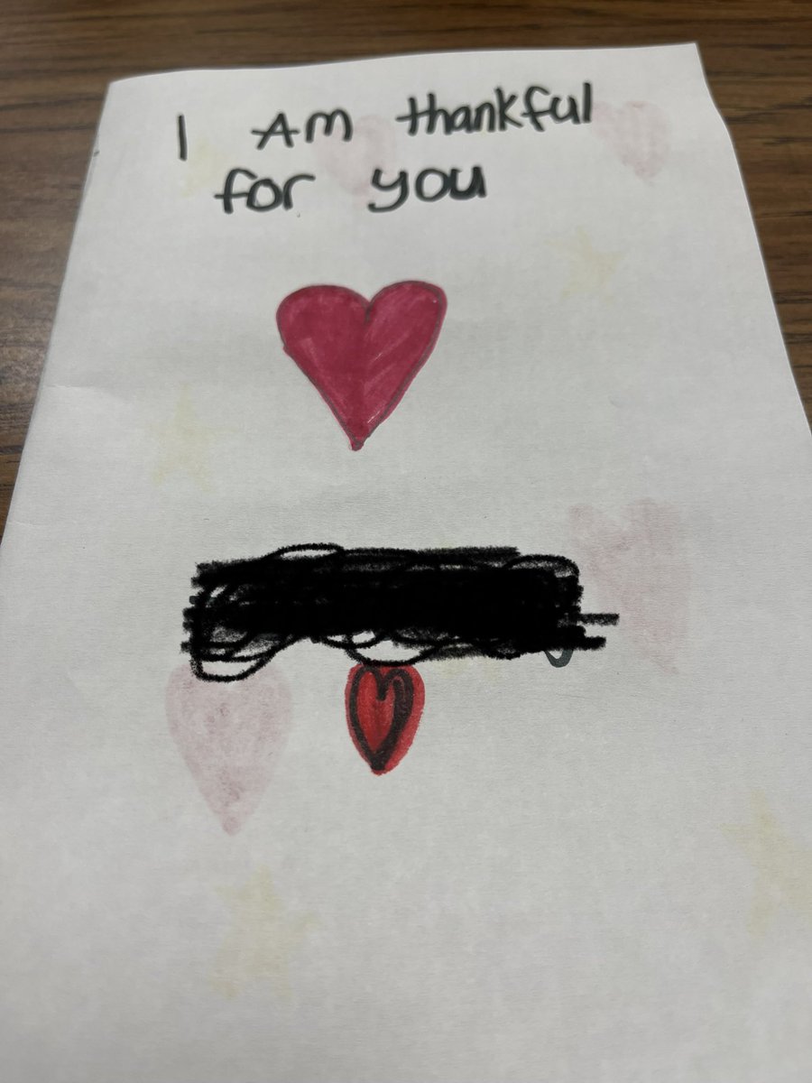 CMurfe's tweet photo. This is why we teach!! This bright 5th grader went from struggling in 4th grade math to rocking it!! Her note made my week!! ❤️ #RISD_Soar
#RISDBelieves
#RISDLitandInt
#RISDMath https://t.co/aMHCqCU4Au