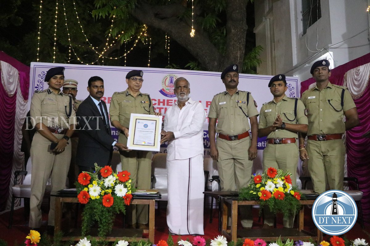 dt_next's tweet photo. Flower Bazaar Police station, one of the oldest in the city, has been awarded ISO 9001:2015 certificate and WASH (workplace assessment for safety and hygiene) certificate for being a model police station.
📸 @_Hemanathan_
#flowerbazaarpolicestation #Chennai #modelpolicestation https://t.co/nr4RrRnLuz