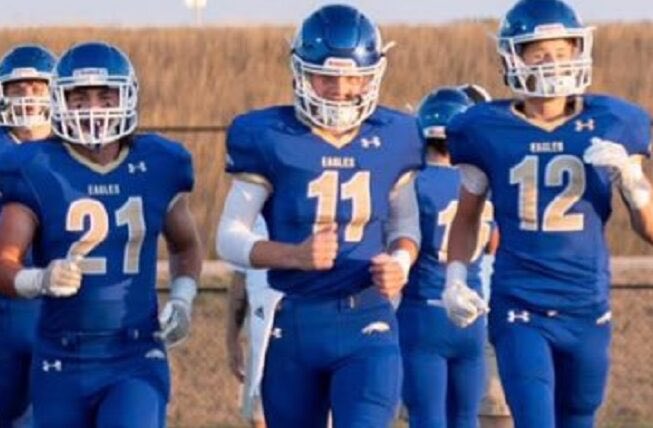 🏈 SD 9AA All-State Championship Team 🏈

Take a glimpse of which 23 players on both sides of the ball make my 9AA All-State Championship Team. 

Coaches: The Wall Eagles have a TON of talent for the next-level for your recruiting boards in 23’ and 24’⬇️

tinyurl.com/5f6ntc25