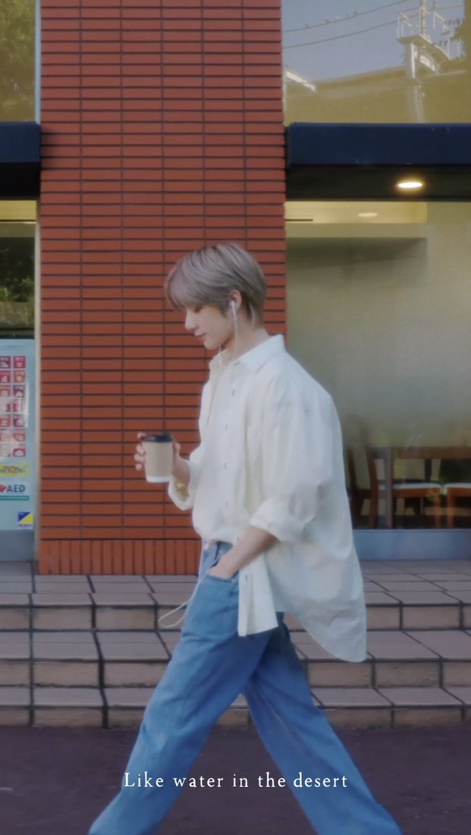 756bg's tweet image. 아 ..