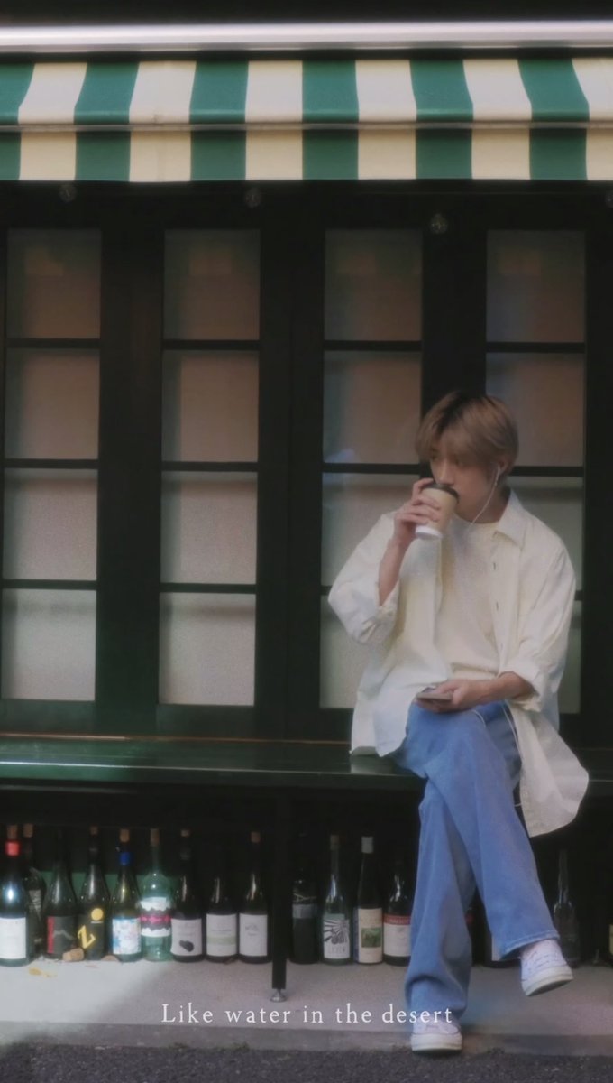 756bg's tweet image. 아 ..