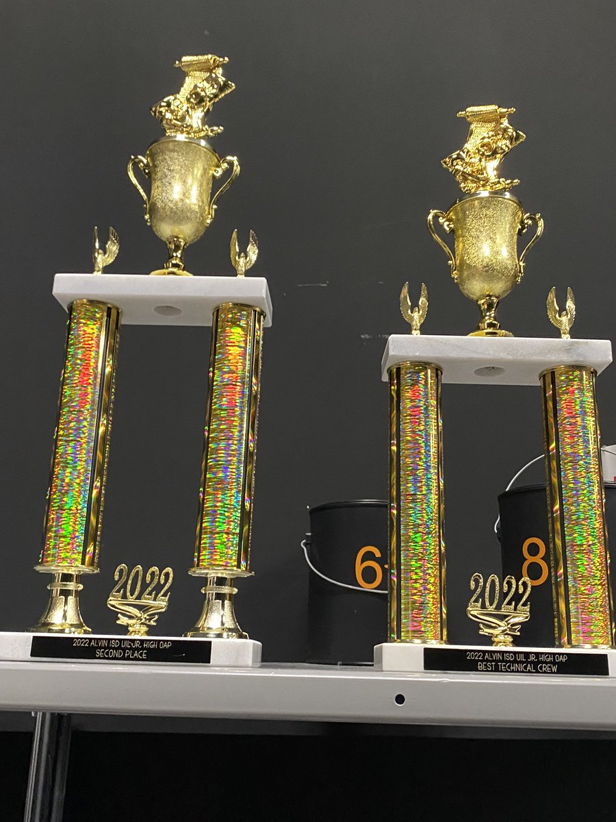 arrowheadplayer's tweet photo. Congrats to Arrowhead Theatre for their outstanding performance at the @AlvinISD JH UIL OAP Contest this past weekend! We received several awards including Best Technical Crew Award and 2nd Place Overall! 🏆🏆 CONGRATULATIONS LOVES! Job well done! 👏🏾 @ManvelJH @AISDFineArts https://t.co/8EILqMIFEB