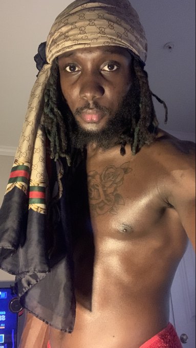 C.O.C Mr.TeenY 🤤https://t.co/M86nXYHiBs https://t.co/7JRkG1NnhL