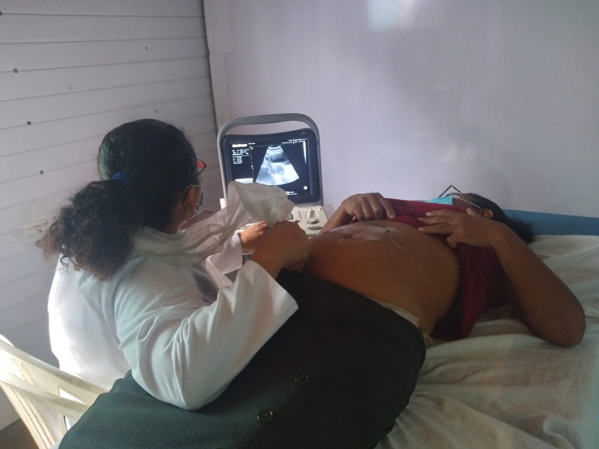Juliocdo2021's tweet photo. Nuestro buen gobierno, llevando la salud a los barrios.
Gracias a nuestro presidente que ve por su pueblo.
#UnidosVencemosVenceremos 
#Nicaragua https://t.co/RkW2lcjrjg