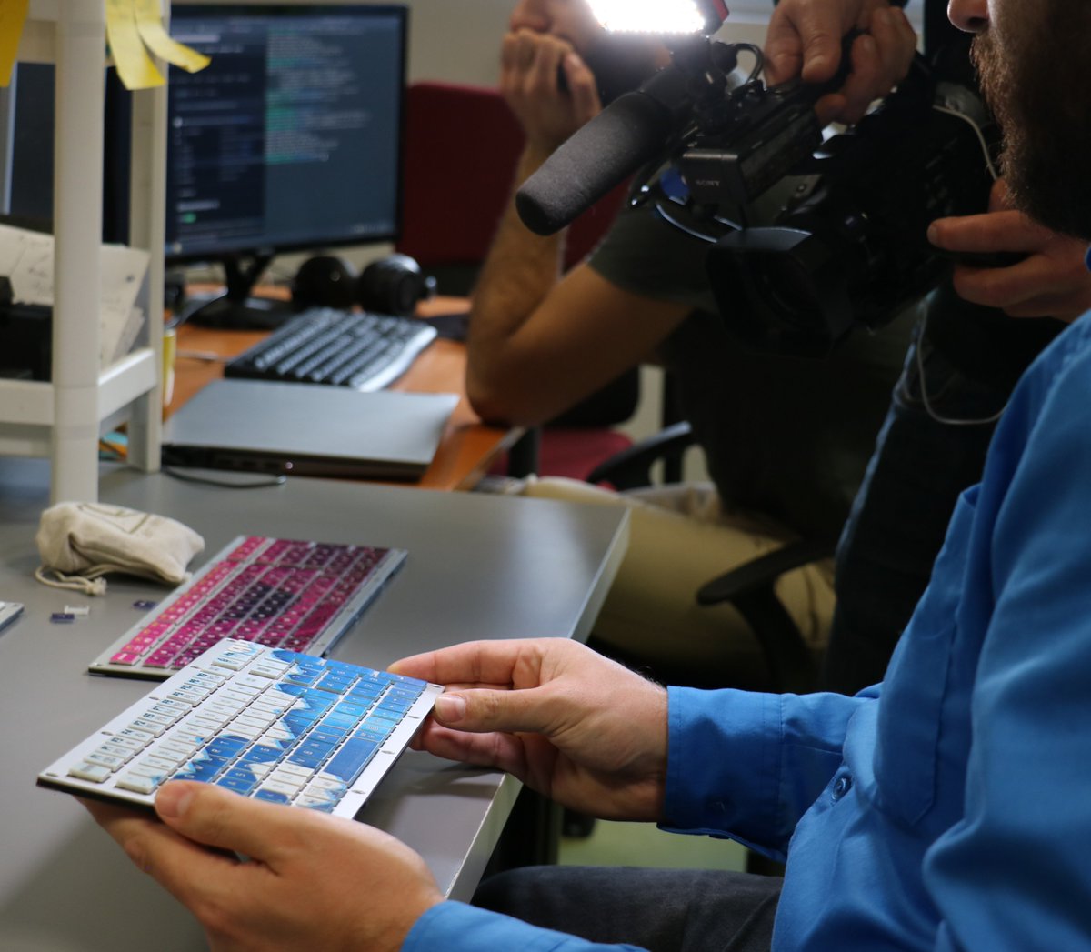 Rdv ce soir pour voir notre apparition dans le 19:45 ! 
<a href="/M6/">M6</a> est venu nous rendre visite pour mettre en lumière le Cairn Mesa | Key ! ⌨️

#startup #TechNews