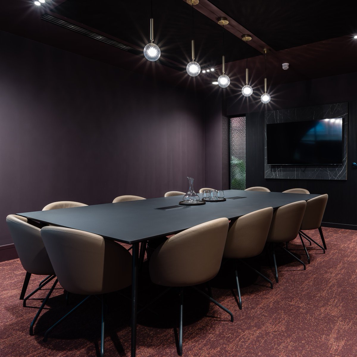 northspring_bhm's tweet photo. At all #northspring locations, you can book meeting rooms for up to 12 guests, as well as hot desking areas, informal work zones and refined refreshment needs 💻 ☕ 

Head to our website to view our full amenities 📲 
https://t.co/Fxs2bd2gSe https://t.co/imDCz2QyyO