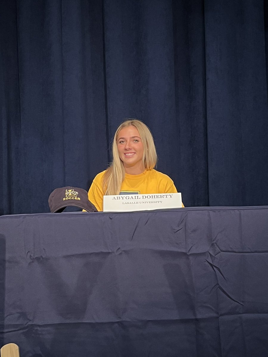 MHSSathletics's tweet photo. Abygail Doherty - La Salle University (Soccer) ⚽️ @JRCarroll4 @MiddsouthNation @StacyATCSouth @ColteMHSS @EspositoMHSS @RinellaMTPS @MTPSMattkirk @MTPSRasmussen @MiddsouthNation https://t.co/R7pi46WP8z