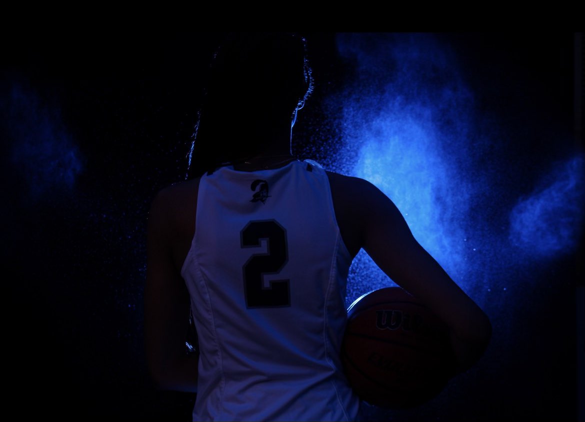 nikkicole302's tweet image. Sophomore Season is here!! Let’s work! @KennedyHenryy22 @Purposebball1 @BlairAcademy_NJ @HokiesWBB   #2different