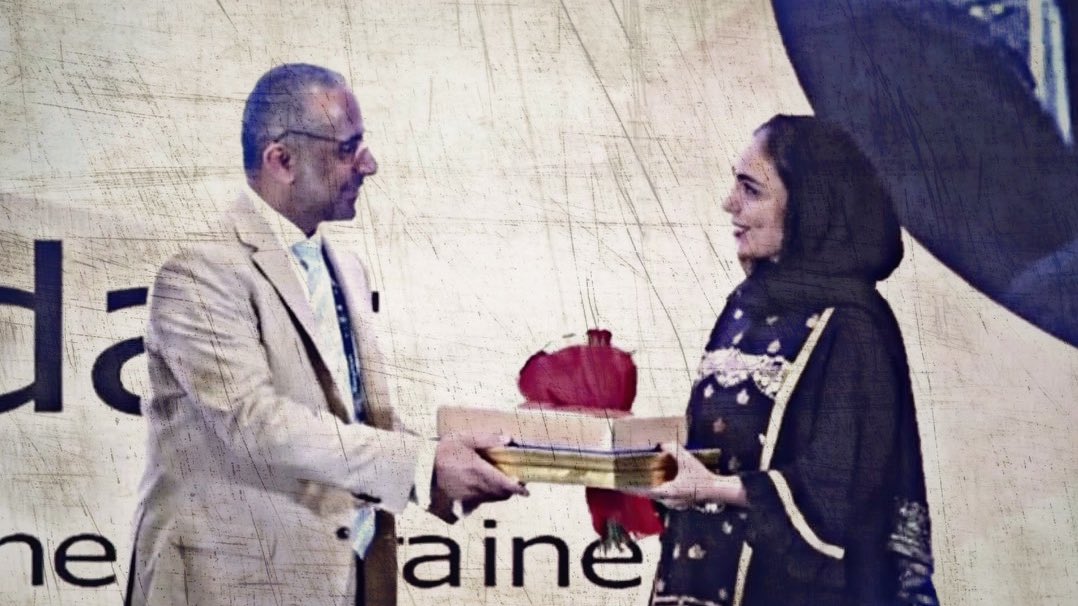 atieh_shapuori's tweet photo. سرکار خانوم شادی پریدر 
بعد از اینکه به عنوان بهترین 
مربی شطرنج جهان معرفی شد
حالا به عنوان دبیر کمیسیون بانوان
در فدراسیون جهانی شطرنج انتخاب شده
ماشاالله دختر قدرتمند ایرانی 😍❤️ https://t.co/xMRYzoirJv